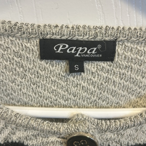 Papa Vancouver cardigan - Picture 2 of 2
